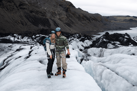 ريكيافيك: الساحل الجنوبي ورحلة المشي لمسافات طويلة عبر نهر سولهايماجوكول الجليدي