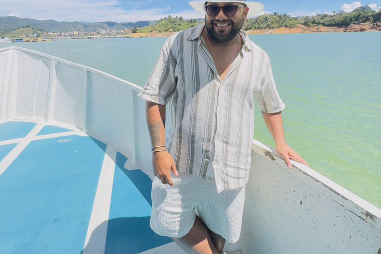 ميديلين: جولة إلى غواتابي وبينول والقارب، مع الغداء والإفطار