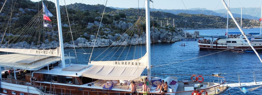 Fethiye à Olimpos 4 jours 3 nuits Croisière en goélette bleue