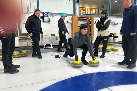 Montreal: Curling Experience with instructor and equipment