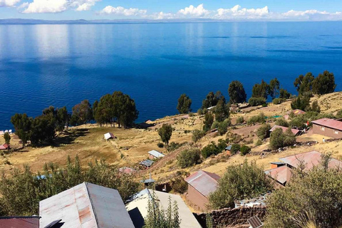 From Puno: Isla de los Uros – Amantani – Taquile