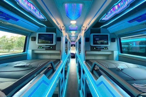 Ninh Bình to Đà Nẵng and Hội An: VIP Cabin Sleeper Bus - Image 2