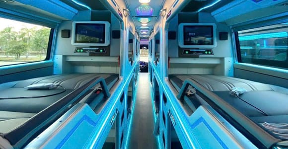 Ninh Bình: Đà Nẵng - Hội An by Sleeping Bus VIP Cabin