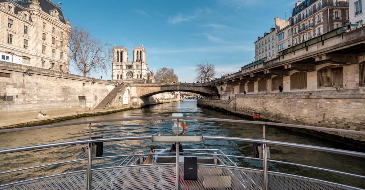Afbeelding 10 van Parijs: avondcruise met champagne vanaf de Notre Dame