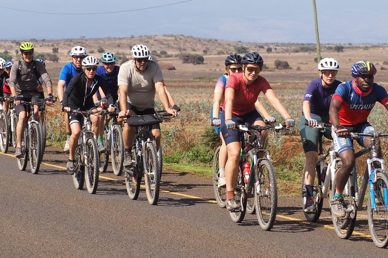 Moshi: Guided Cycling Tour with Mount Kilimanjaro Views