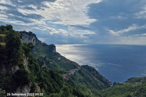 Pad van de Goden, Amalfikust Wandeling van Agerola naar PositanoPad van de Goden Kust van Amalfi Wandeling van Agerola naar Nocelle