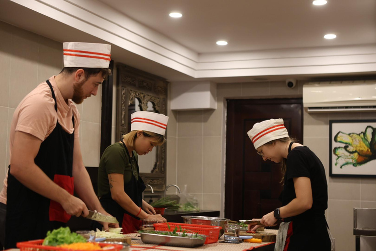 Phnom Penh: Hands-On Khmer Cooking Class(Half-Day Afternoon)