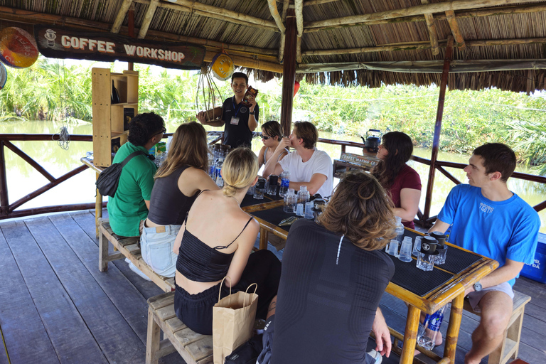 Hoi An: Authentic Traditional Vietnamese Coffee Making Class