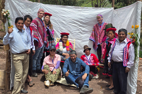 Flavor and Culture in Parcarhuasi: Ancestral Textiles and Pachamanca Banquet