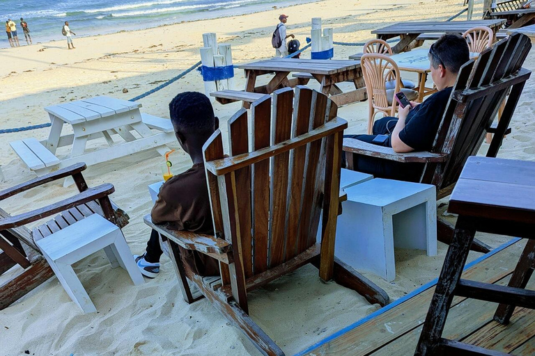 DAR ES SALAAM : TOUR DELLA CITTA' DI DAR ES SALAAM DI 5 ORE CON AUTO PRIVATADAR ES SALAAM : Tour della città di DAR ES SALAAM di 6 ore con auto privata