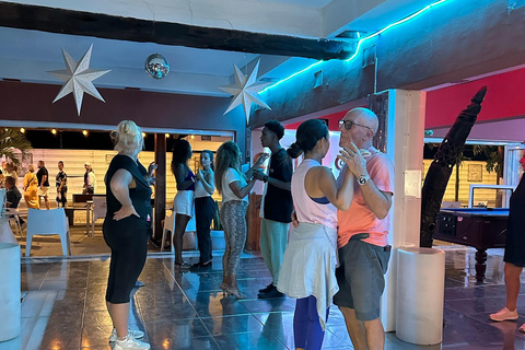 Sal: Prywatne zajęcia z kizomby - Santa Maria, Republika Zielonego PrzylądkaSal: Private Kizomba Class - Santa Maria, Cape Verde