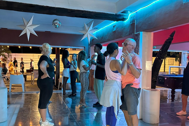 Sal: Prywatne zajęcia z kizomby - Santa Maria, Republika Zielonego PrzylądkaSal: Private Kizomba Class - Santa Maria, Cape Verde