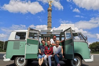 Berlín, Tour turístico en el clásico Volkswagen T1 Samba Bus - Hizvo
