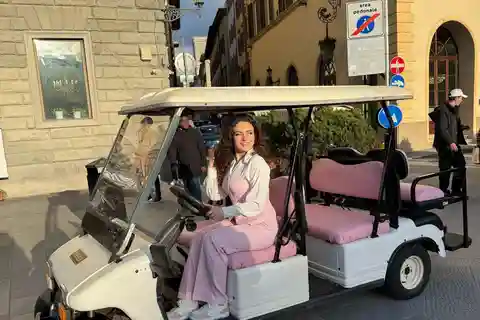 Florence Pink Tour: Private Golf Cart Tour