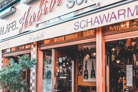 Taste Cologne: Evening Food Tour with Local Guide and Drinks