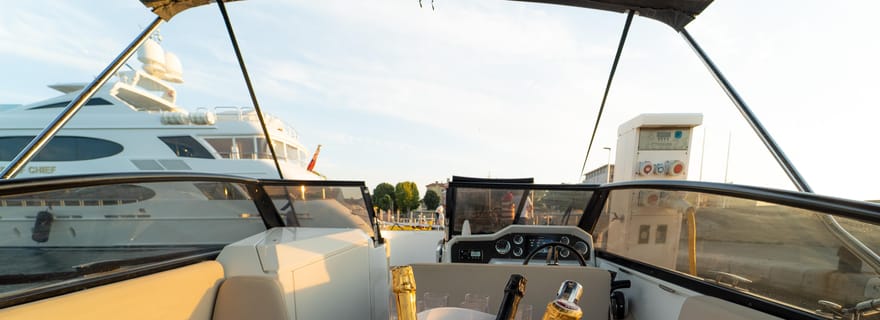 Zadar : croisière au coucher du soleil et de nuit avec vin mousseux à volonté