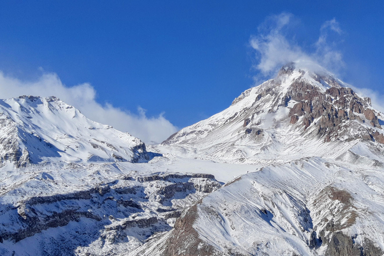 Caminhada de três dias em Kazbegi