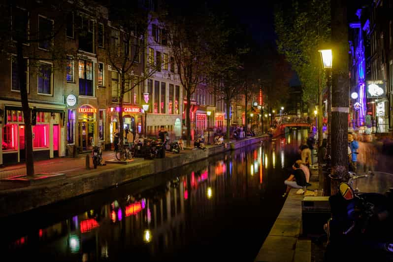 Amsterdam: Red Light District walking tour | GetYourGuide