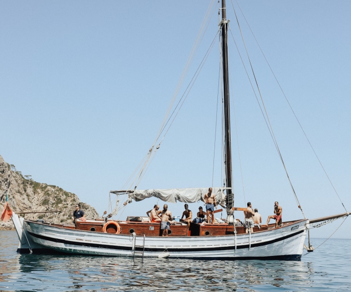 Tour in barca classica di 5 ore: Tróia e Arrábida