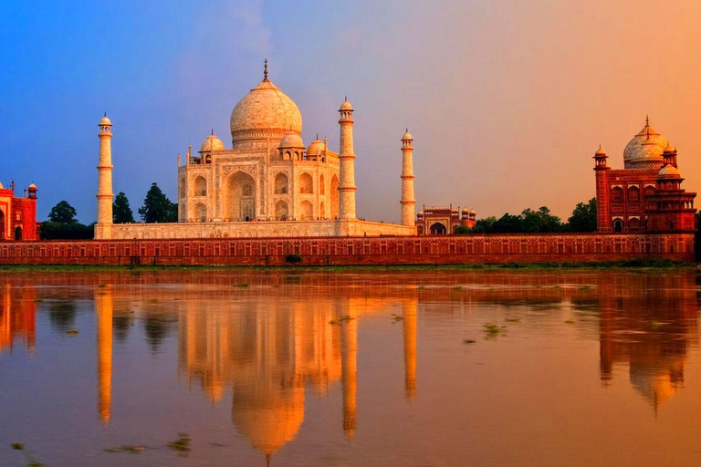 Au départ de Delhi : visite privée du Taj Mahal et du fort d&#039;Agra au lever du soleilGuide uniquement