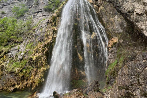 Day Tour Theth : Thethi National Park - Blue Eye - Waterfall