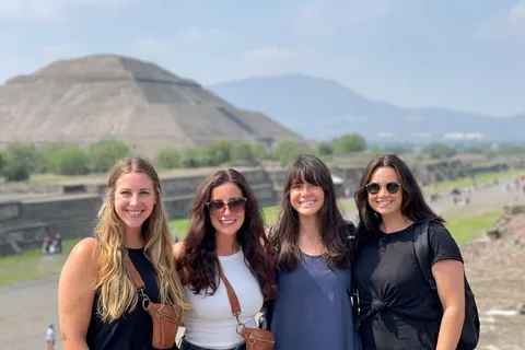 Teotihuacan Pyramids & lunch at my Grandma's house