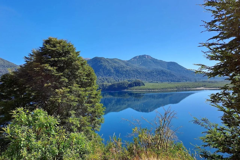 San Martín de los Andes: Seven Lakes Route Guided Day Trip