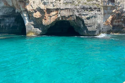 Tour Esclusivo alla Scoperta di Leuca: Due Versanti, un Mare di Emozioni