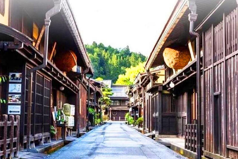 Private Nagoya & Shirakawa-go w/ English Driver Package B: Kamikochi & Taisho Pond