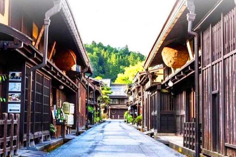 Private Nagoya & Shirakawa-go w/ English Driver Package B: Kamikochi & Taisho Pond