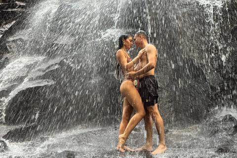 Bali: Batuan temple, Monkey Forest, Kato Lampo waterfall