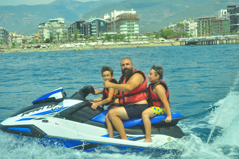 Alanya: Passeio de jet ski com vistas da costa e instruções de segurançaMotorista e passageiro (2 pessoas em 1 jet ski)