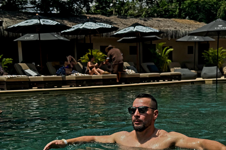 Medellín: Chocolate Tour + Day in the Sun
