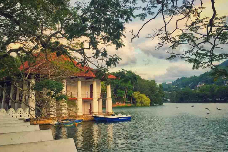 Sri Lanka: 2-dniowa wycieczka do Sigiriya, Dambulla i Kandy