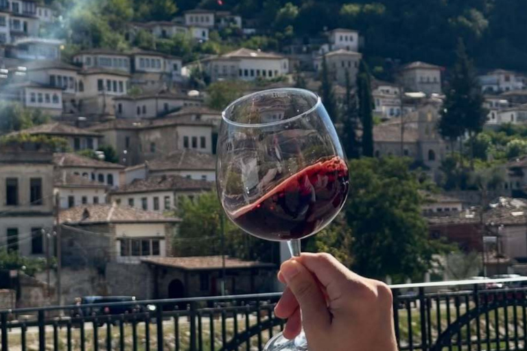 Berat: Guided Walking Tour with Food and Wine Tasting
