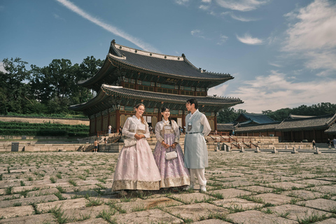 Seoul: UNESCO Palace History Tour, Photos & Optional Hanbok
