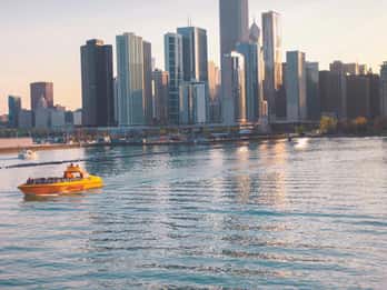 City Cruises Chicago : 75-min Speedboat Architecture Cruise