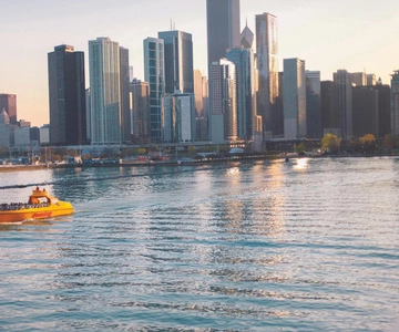 City Cruises Chicago: 75-min Speedboat Architecture Cruise