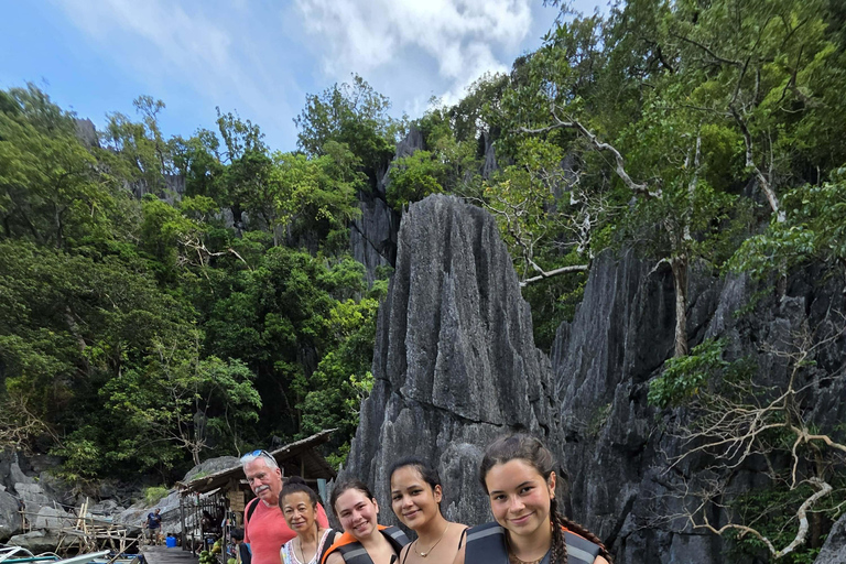 Coron: Highlights Ultimate Private Tour with Lunch CORON: Highlights Ultimate Private Tour with Lunch