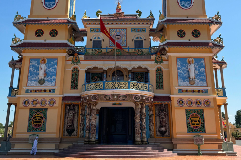 HCM: Excursión a Tay Ninh, la Montaña de la Virgen Negra y el Templo de Cao DaiVisita privada (2 sitios)