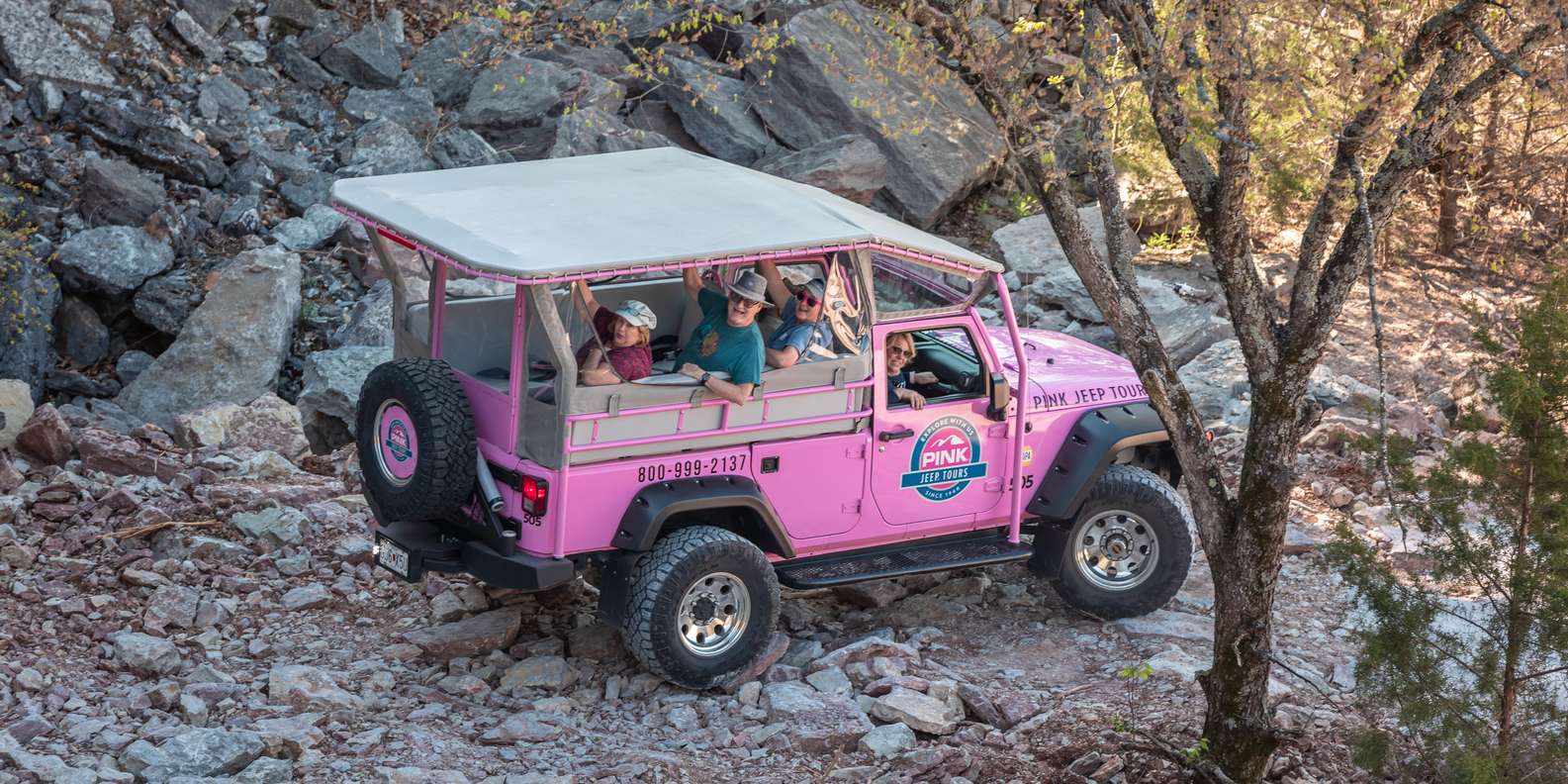 Branson: Downtown, Lake, Baird Mountain Hollister 4x4 Tour