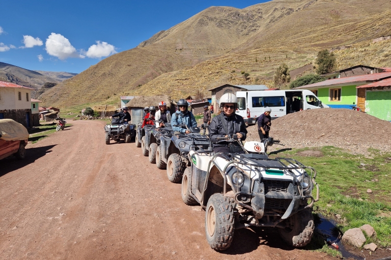 Z Cusco: wycieczka po górach Rainbow z quadamiWycieczka Rainbow Mountain z quadami (quadami)