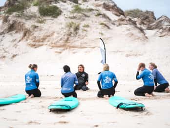 Peniche: Clase de surf con instructor certificado