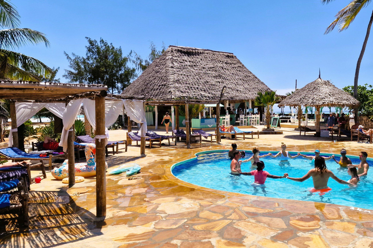 Zanzibar Resort all-inclusive dagupplevelseReef &amp; Beach Resort: Dagskort med all-inclusive och transfer