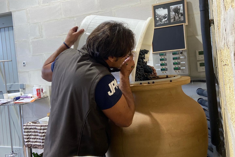 Exploration Oenologique au Château Labrie St Emilion GC Private Wine Tour at Château Labrie Saint Emilion Grand Cru