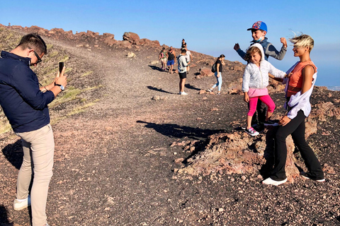 Catania: Tour dell&#039;Etna al tramonto con servizio di prelievo e rientro