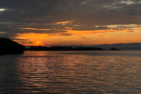 Kigali: Wycieczka 1-dniowa nad jezioro Kivu z rejsem statkiem i lunchem