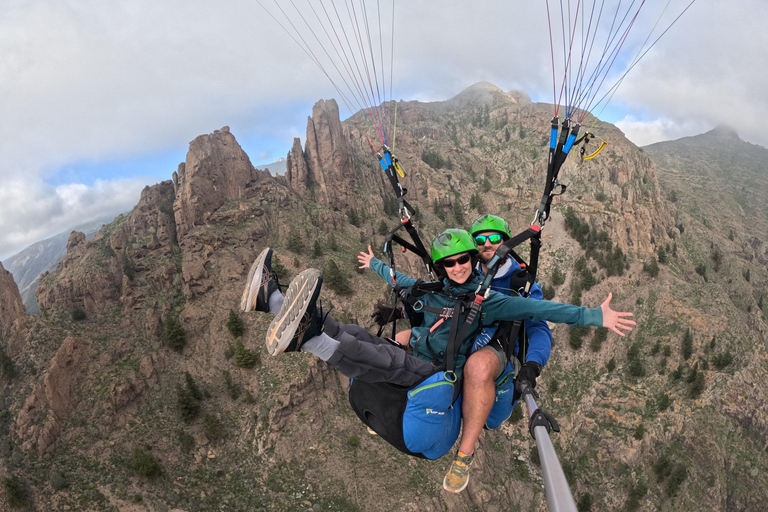 Costa Adaje: Paragliding from 1100m - Incredible landscape!