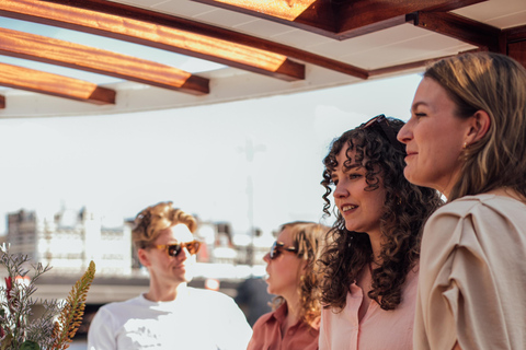 Amsterdam: Moët & Chandon Gourmet Dinner Cruise Amsterdam: Moët & Chandon Gourmet Dinner Cruise