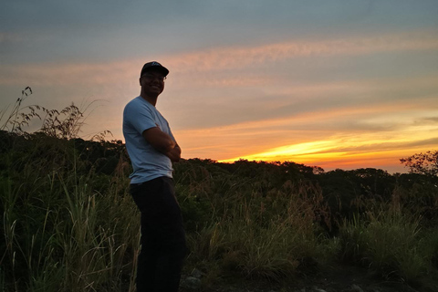 Jeep-Abenteuer bei Sonnenaufgang am Merapi, Jomblang- und Pindul-Höhleohne Sonnenaufgang; Jomblang und Pindul-Höhle